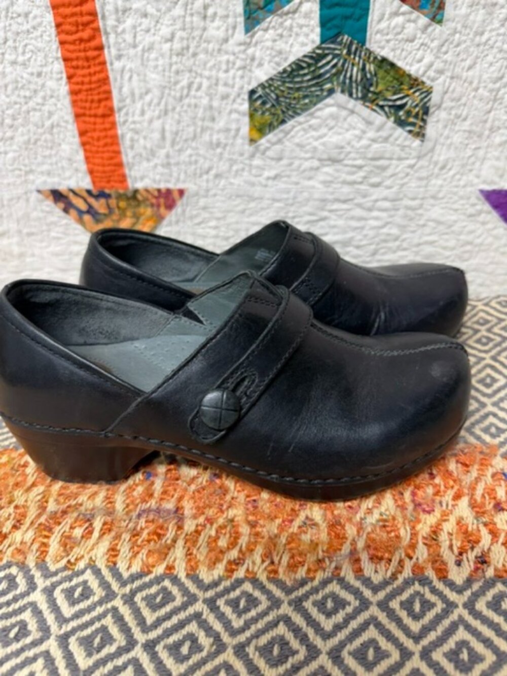 Dansko Clogs Woman's Size 7.5